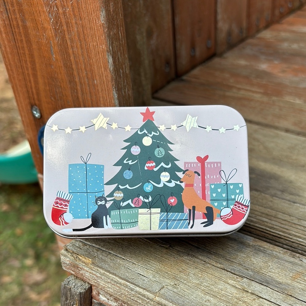Let it Snow scented candle (small size)